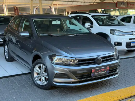 VOLKSWAGEN POLO 1.0 MPI TOTAL FLEX MANUAL VOLKSWAGEN POLO 1.0 MPI TOTAL FLEX MANUAL