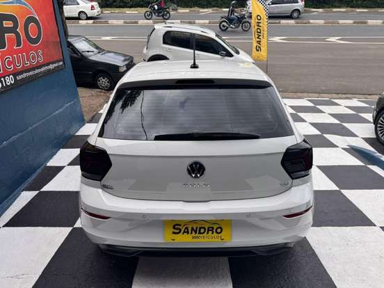 VOLKSWAGEN-POLO-2024