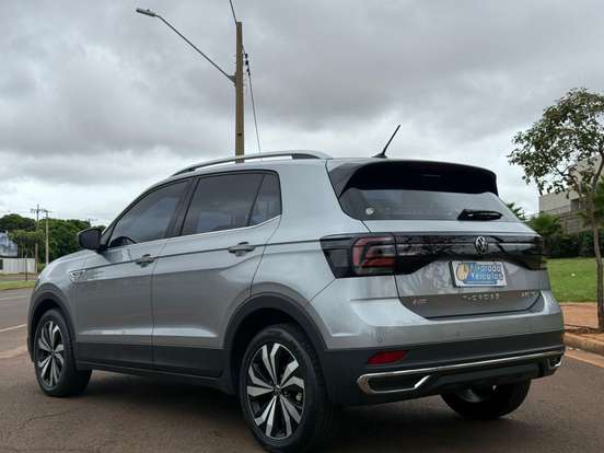 VOLKSWAGEN-T-CROSS-1.4 250 TSI TOTAL FLEX HIGHLINE AUTOMÁTICO VOLKSWAGEN-T-CROSS-2023