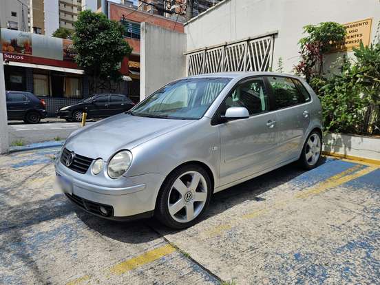 VOLKSWAGEN-POLO-1.6 MI COMFORTLINE 8V GASOLINA 4P MANUAL VOLKSWAGEN-POLO-2002