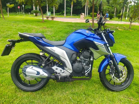YAMAHA FZ25 FAZER ABS 