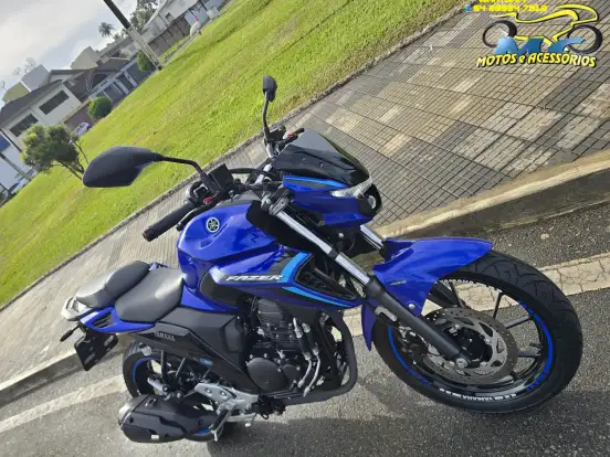 YAMAHA-FZ25 FAZER CONNECTED ABS YAMAHA-FZ25 FAZER CONNECTED ABS-2025