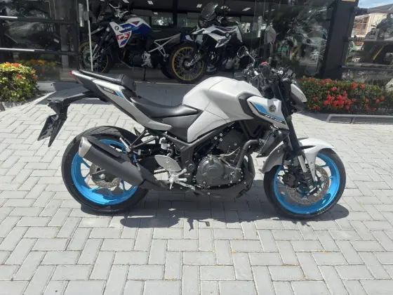 YAMAHA MT-03 CONNECTED ABS YAMAHA MT-03 CONNECTED ABS