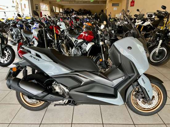 YAMAHA-XMAX 300 CONNECTED ABS YAMAHA-XMAX 300 CONNECTED ABS-2025