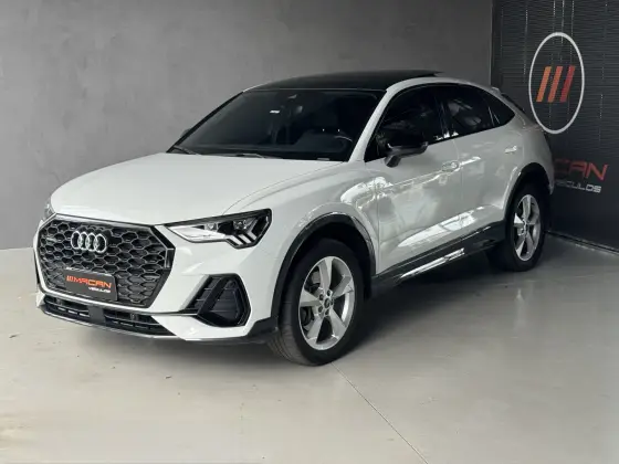 AUDI Q3 2.0 40 TFSI GASOLINA SPORTBACK PERFORMANCE BLACK QUATTRO TIPTRONIC