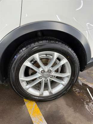 AUDI-Q3-2014