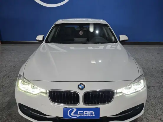 BMW-320i-2.0 SPORT 16V TURBO ACTIVE FLEX 4P AUTOMÁTICO BMW-320i-2016