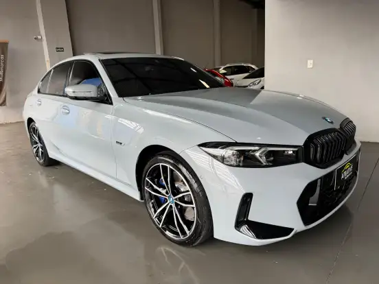 BMW-330e-2.0 16V TURBO HÍBRIDO M SPORT AUTOMÁTICO BMW-330e-2024