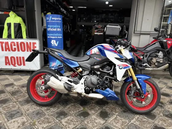 BMW F 900 R SPORT PLUS 