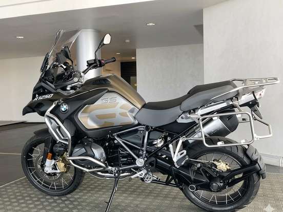 BMW-R 1250 GS ADVENTURE PREMIUM + EXCLUSIVE BMW-R 1250 GS ADVENTURE PREMIUM + EXCLUSIVE-2020
