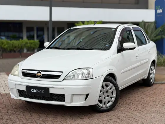 CHEVROLET CORSA 1.4 MPFI PREMIUM SEDAN 8V FLEX 4P MANUAL