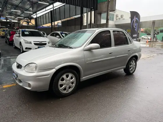 CHEVROLET CORSA 1.6 MPFI GLS SEDAN 8V GASOLINA 4P AUTOMÁTICO