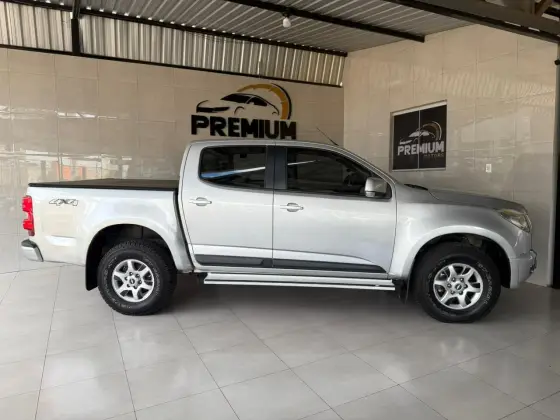 CHEVROLET S10 2.8 LT 4X4 CD 16V TURBO DIESEL 4P MANUAL