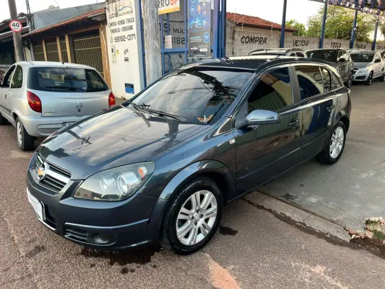CHEVROLET VECTRA 2.0 MPFI GT HATCH 8V FLEX 4P MANUAL