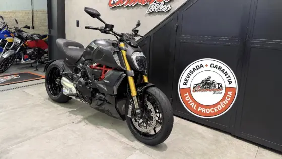 DUCATI DIAVEL 1260 S DUCATI DIAVEL 1260 S