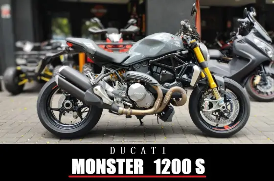 DUCATI MONSTER 1200 S 