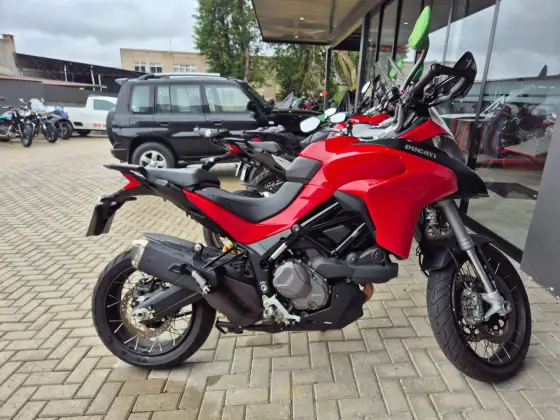 DUCATI MULTISTRADA V2 S 