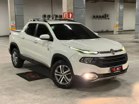 FIAT TORO 2.0 16V TURBO DIESEL FREEDOM 4WD AT9