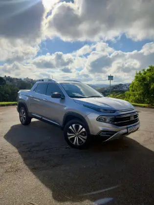 FIAT TORO 2.0 16V TURBO DIESEL VOLCANO 4WD AT9