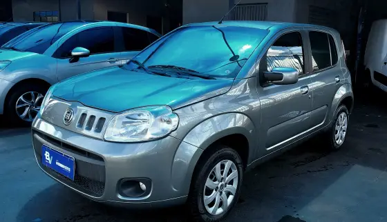 FIAT UNO 1.0 EVO VIVACE 8V FLEX 4P MANUAL