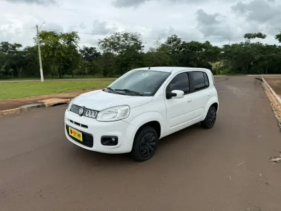 FIAT UNO 1.4 EVO EVOLUTION 8V FLEX 4P MANUAL