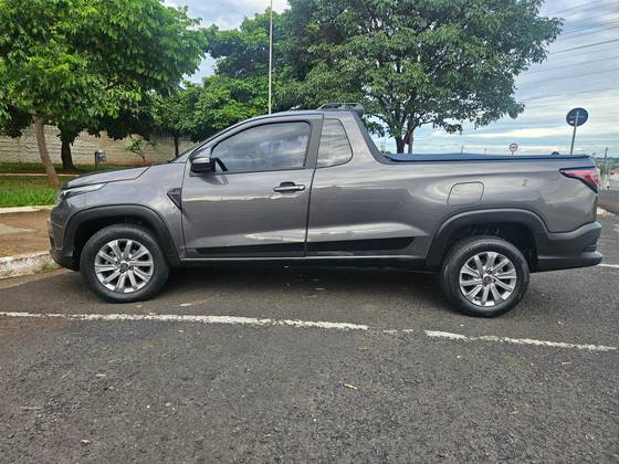 FIAT STRADA 1.3 FIREFLY FLEX FREEDOM CS MANUAL