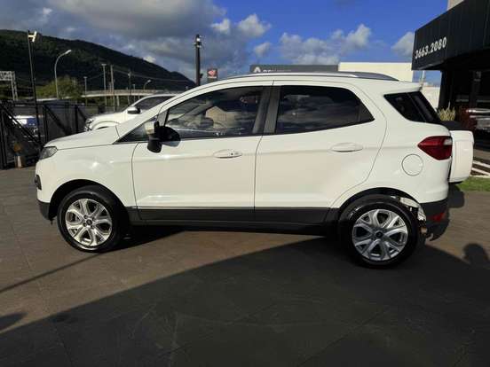 FORD-ECOSPORT-2.0 TITANIUM 16V FLEX 4P AUTOMÁTICO FORD-ECOSPORT-2014