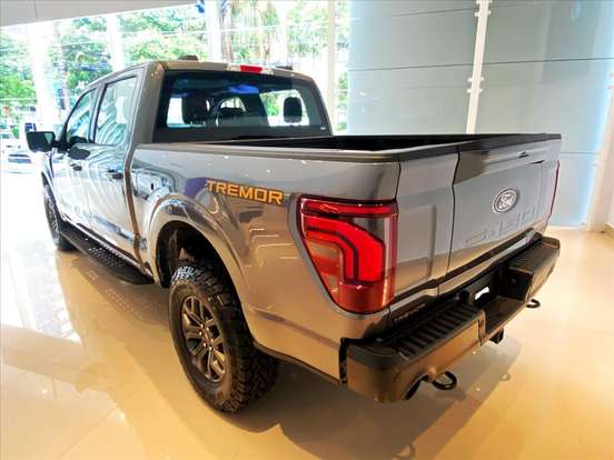 FORD-F-150-2025