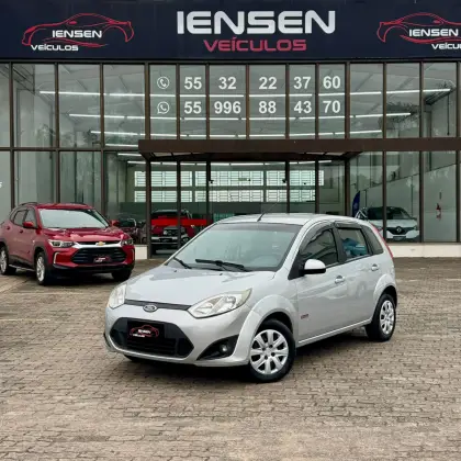 FORD FIESTA 1.6 MPI CLASS HATCH 8V FLEX 4P MANUAL