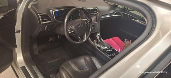 FORD-FUSION-2013