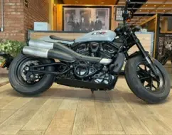 HARLEY-DAVIDSON SPORTSTER S HARLEY-DAVIDSON SPORTSTER S