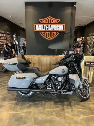HARLEY-DAVIDSON-STREET GLIDE LIMITED-2026