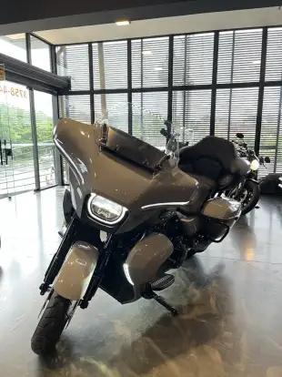 HARLEY-DAVIDSON-STREET GLIDE LIMITED-2026