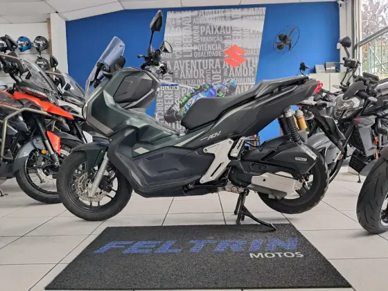 HONDA ADV 