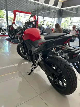HONDA-CB 500 HORNET-2026