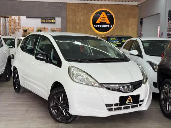 HONDA FIT 1.4 LX 16V FLEX 4P MANUAL