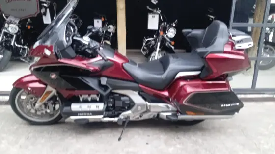HONDA GL 1800 GOLD WING 