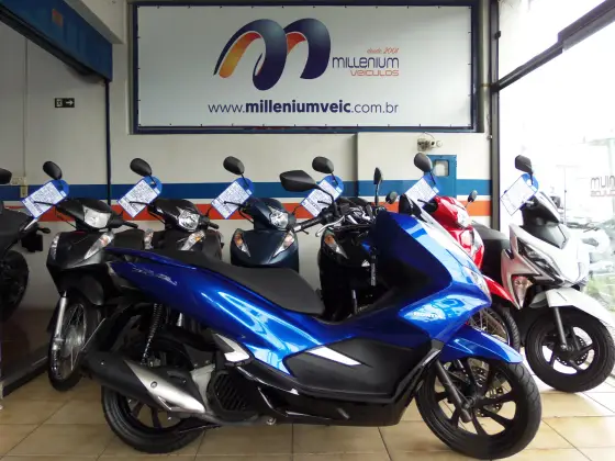 HONDA PCX 