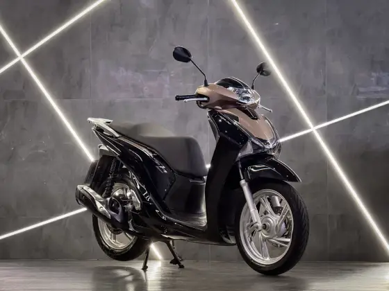 HONDA SH 150i DLX 