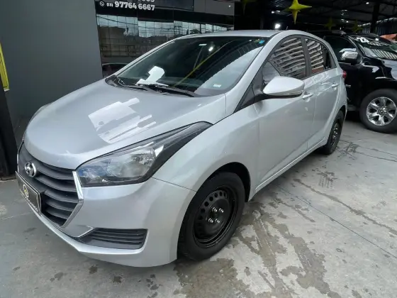 HYUNDAI HB20 1.0 COMFORT PLUS 12V FLEX 4P MANUAL