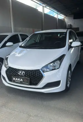 HYUNDAI HB20 1.0 COMFORT PLUS 12V TURBO FLEX 4P MANUAL