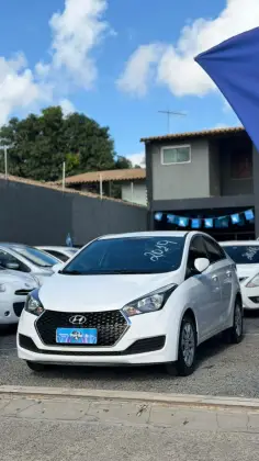 HYUNDAI HB20S 1.0 COMFORT PLUS 12V TURBO FLEX 4P MANUAL