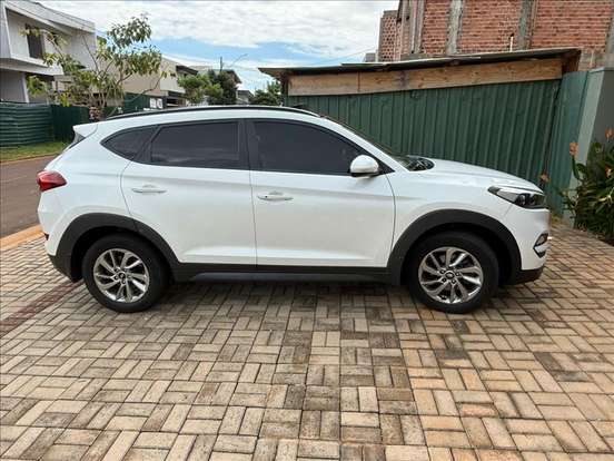 HYUNDAI-TUCSON-2019