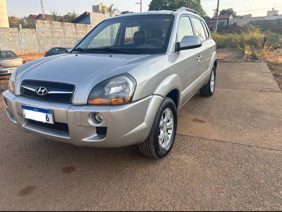 HYUNDAI TUCSON 2.7 MPFI GLS 24V 175CV 4WD GASOLINA 4P AUTOMÁTICO