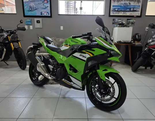 KAWASAKI NINJA 500 SE 