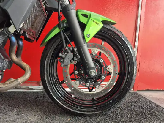 KAWASAKI-Z500 KAWASAKI-Z500-2025