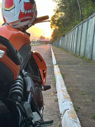 KAWASAKI-ER-6N-2010