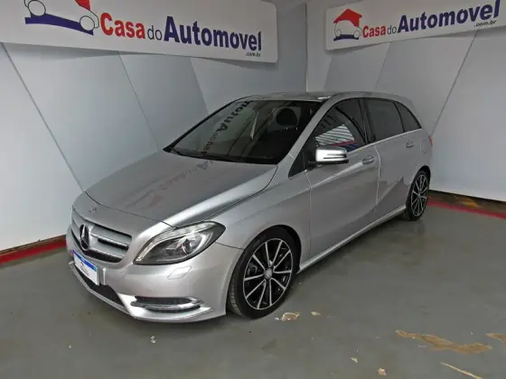MERCEDES-BENZ B 200 1.6 SPORT TURBO GASOLINA 4P AUTOMÁTICO