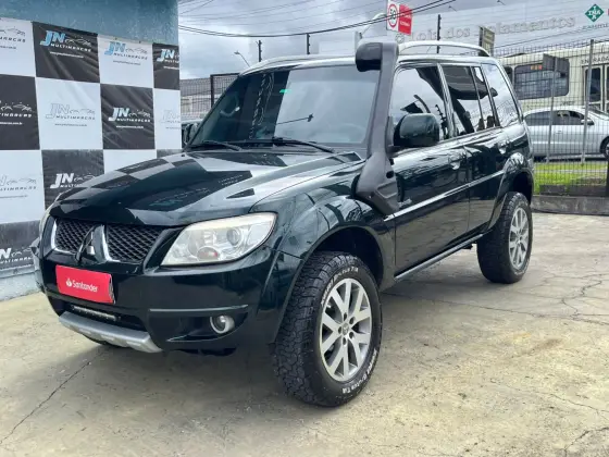MITSUBISHI PAJERO TR4 2.0 4X4 16V 140CV FLEX 4P AUTOMÁTICO