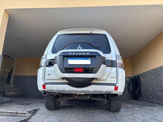 MITSUBISHI-PAJERO FULL-3.8 HPE 4X4 V6 24V GASOLINA 4P AUTOMÁTICO MITSUBISHI-PAJERO FULL-2018